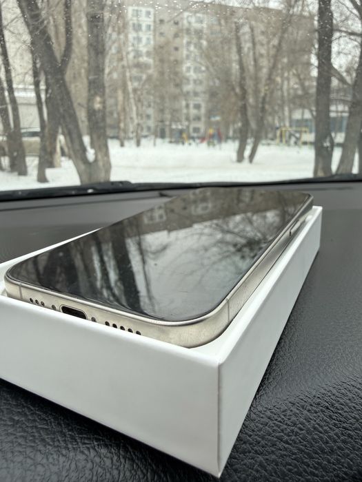 Продам iPhone 15 Pro 128 GB