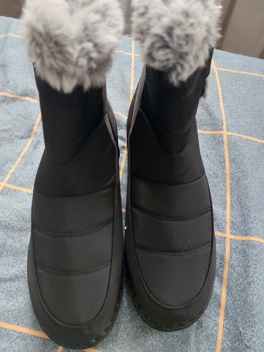 Продам Сапоги дутики