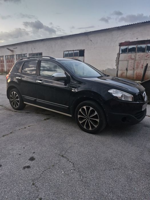 Nissan Qashqai 1.5dCi(2013г.), 110к.с.-панорамен покрив, 360° камера, навигация-НА ЧАСТИ