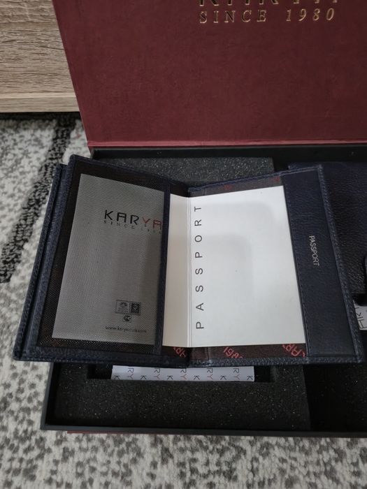 Портмоне и кошелёк из кожи