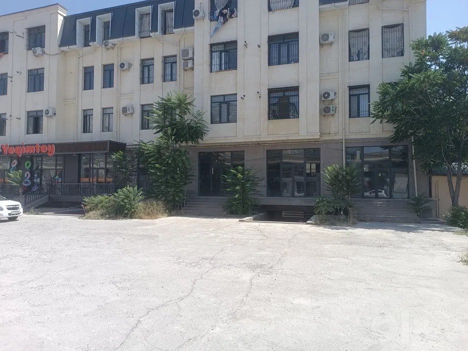 Продается ком-помещение сергили метро R23