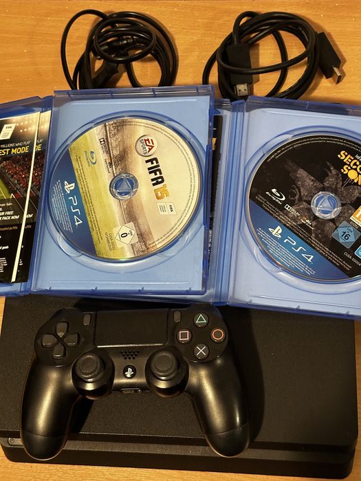 Play Station 4 in stare buna