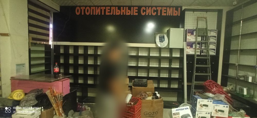 Qurilish do'konga mebel