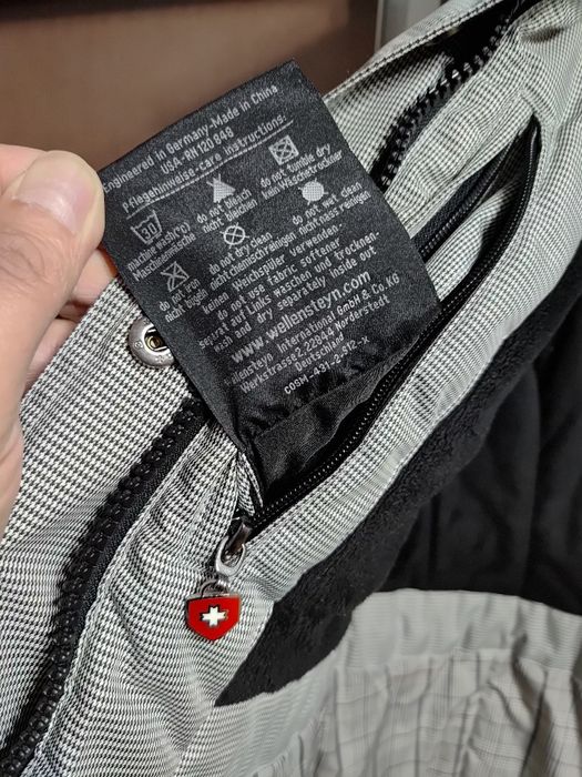 Geaca Wellensteyn Cosmo