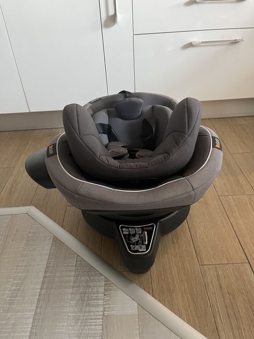 Детско столче за кола BeSafe iZi Turn i-size