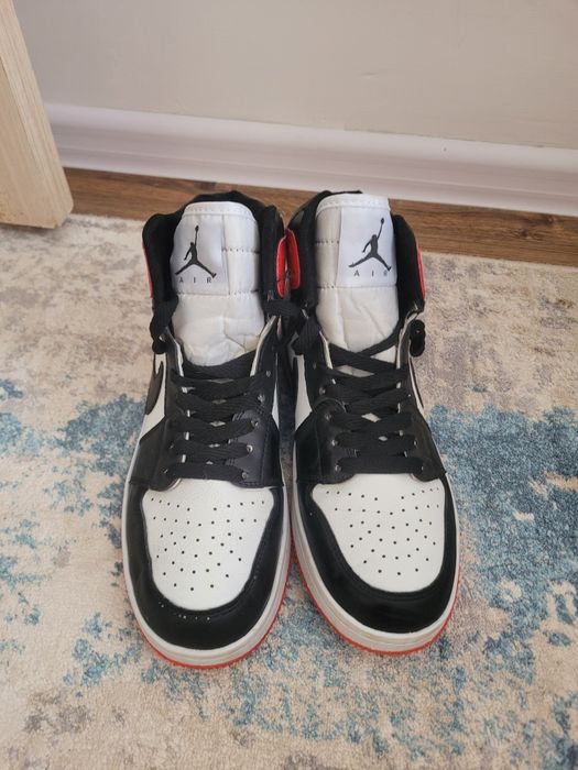 Кроссовки Nike air Jordan