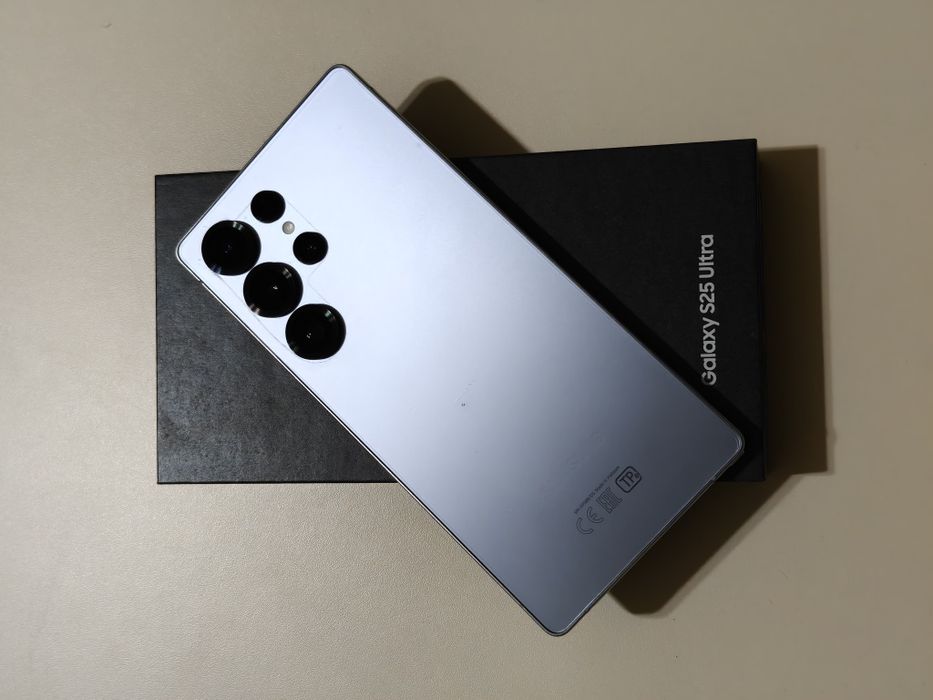 Samsung S25 Ultra 256 gb Ram 12 5G EAC
