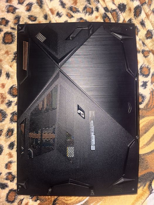 Vand MSI GF 63 Thin