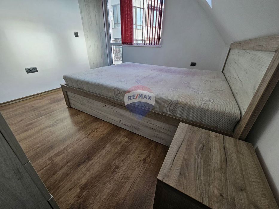 Дава се под наем Двустаен апартамент в Варна, Цветен квартал - 62 кв.м за 459 € - Снимка #4