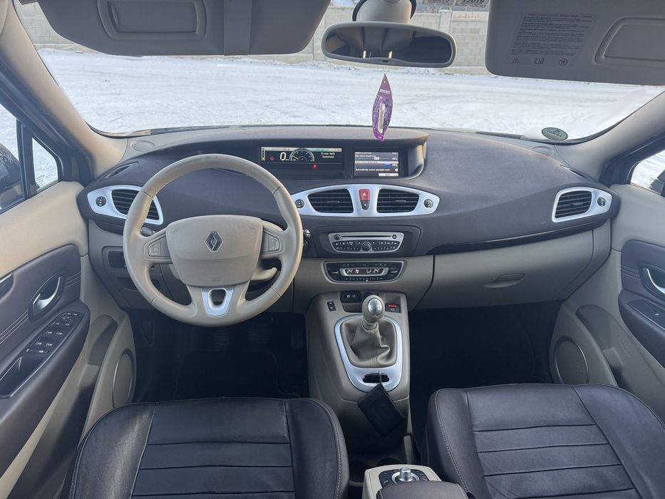 RENAULT GRAND SCENIC 2010 - 2.0 diesel Distributie pe lant