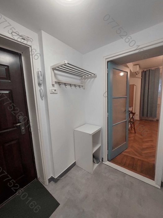 Garsoniera ultracentrala Sala Palatului Cismigiu - birou/locuinta