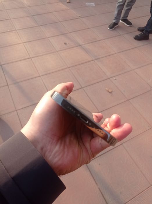 Iphone 13 pro max LLA