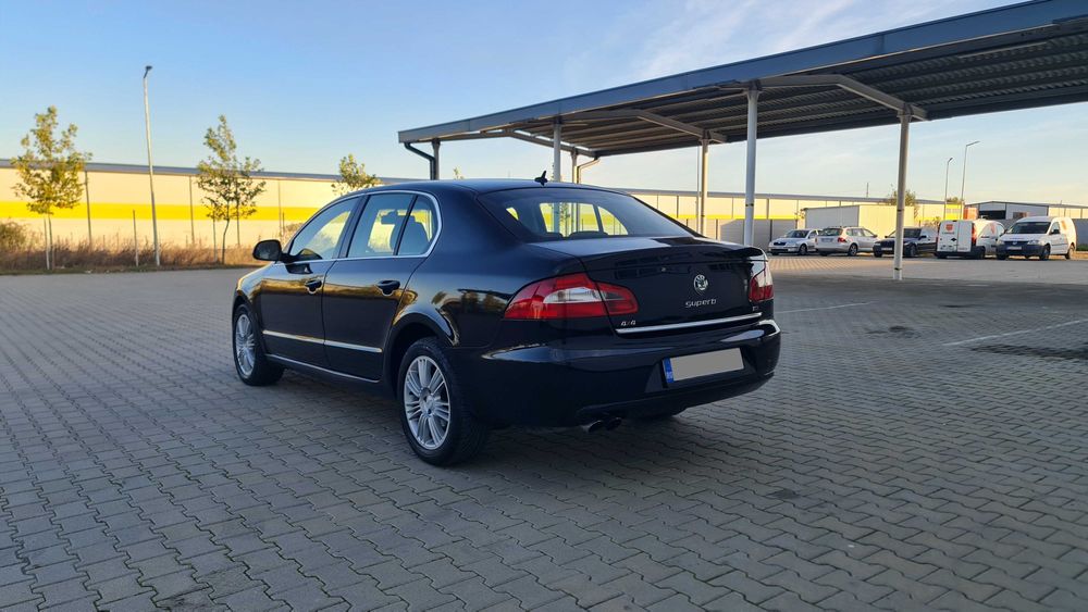 SKODA Superb 2, berlina, 4x4, motor 2.0 TDI - 170CP - an 2011 - Euro 5
