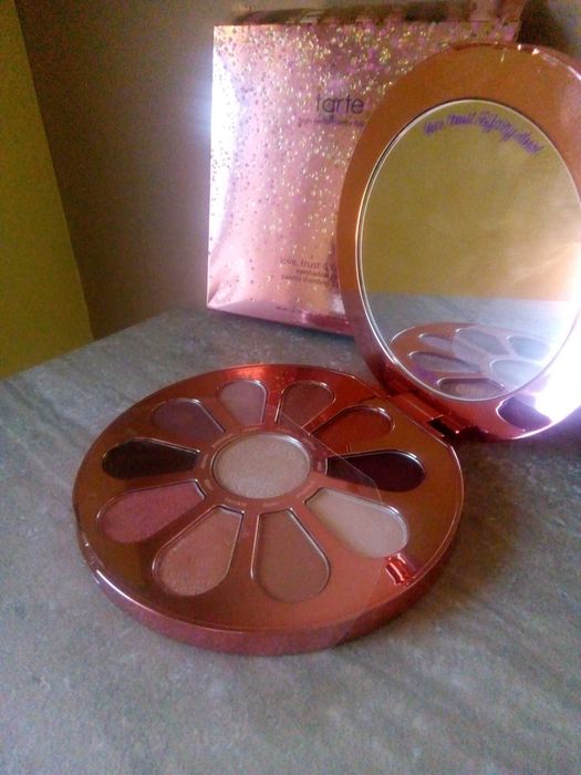 Tarte НОВА палитра сенки за очи