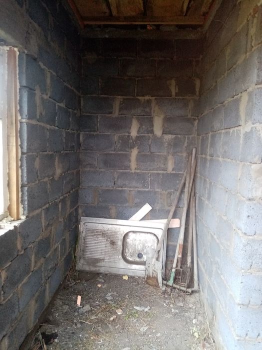 Дом не достроенный