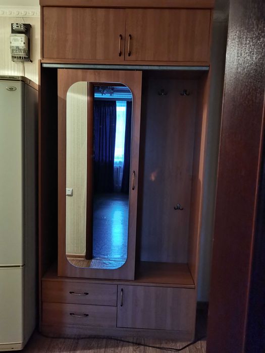 Шкаф в прихожую.