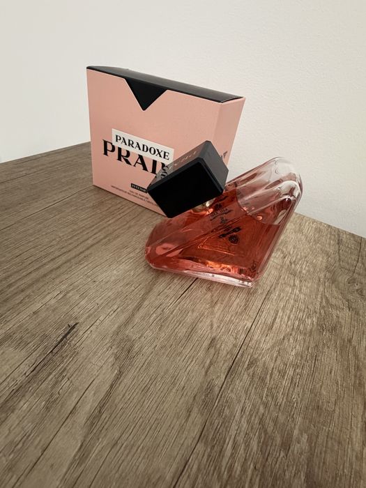 Parfum Prada Paradoxe Intense femei nou