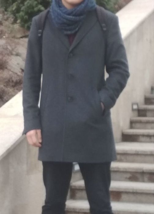 Продам пальто классическое