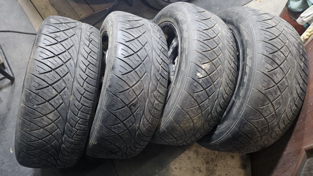 Продам диски R20  5х150 с резиной