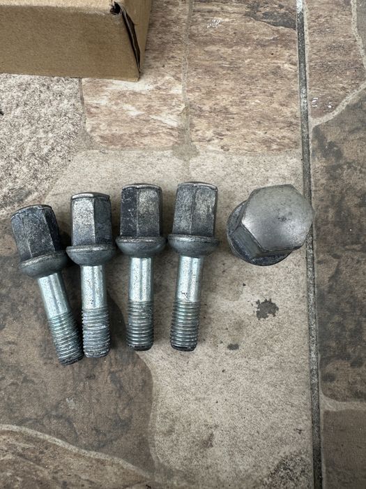 Prezoane lungi cap dublu originale Mercedes W124 210 202 203 M12 / 4cm