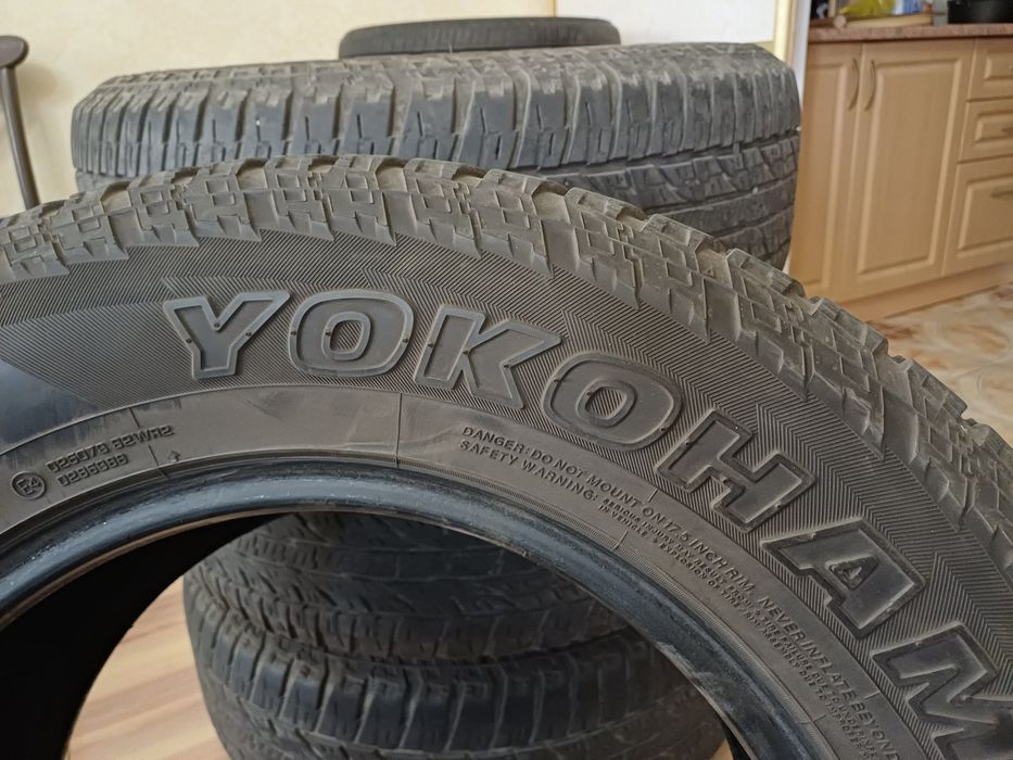 Yokohama Geolander 265/65/R17