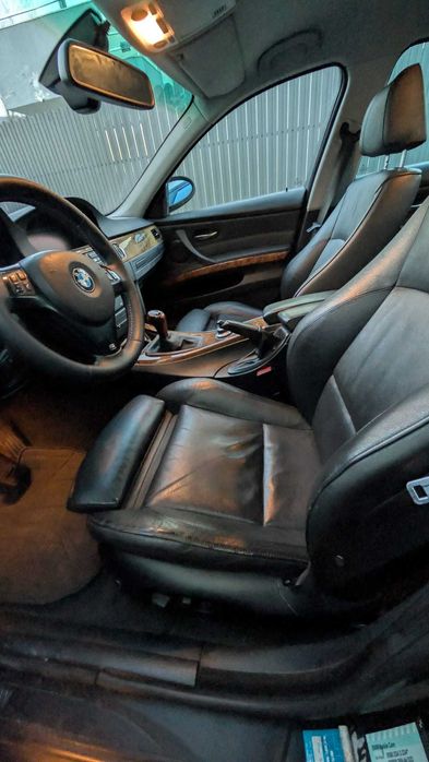 BMW Seria 3 (E90) – 320d