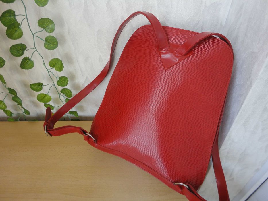 Естествена кожа/дамска раница