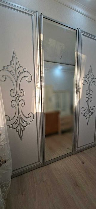 Тройное роликовый двери для шкаф