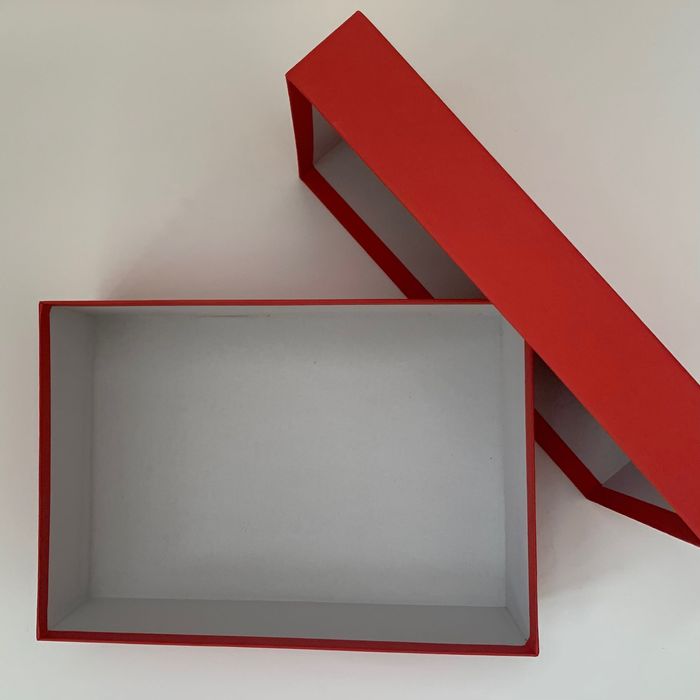 Ambalaje - Cutii Cadou Premium