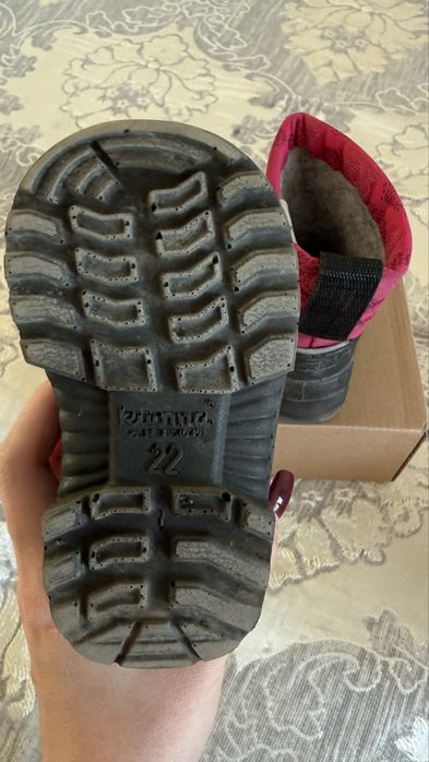 Продам зимние сапоги куома