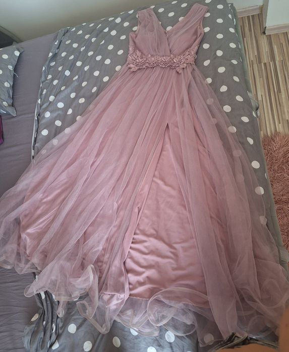 Rochie superba elegantă roz