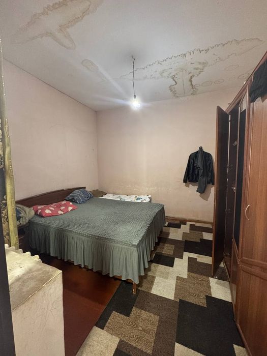 Сотилади, Яшнобод тумани, Шумилов шаҳарчасида 1,4 сотихда 3 хонали уй