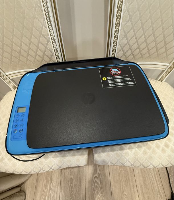 Продам принтер Цв Чб