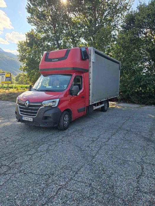 Бус Под Наем Renault Master 2022г.