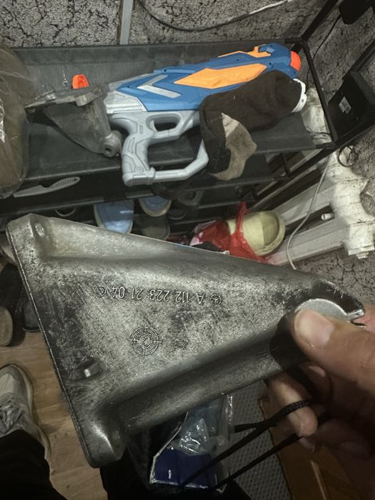 Кранштейн (лапка) опоры двигателя 112 мерседес