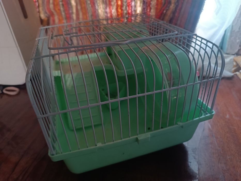 продам клетку для хомяков