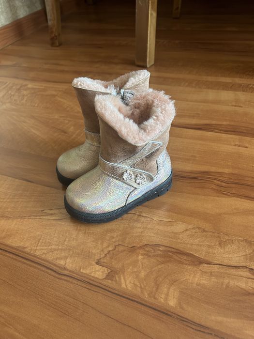 Продам сапоги зимние на девочку
