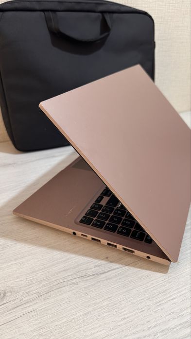 Ноутбук срочно сатылады