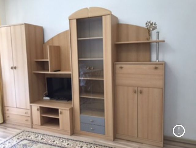 Сервант, шкафчик от стенки (Польша)