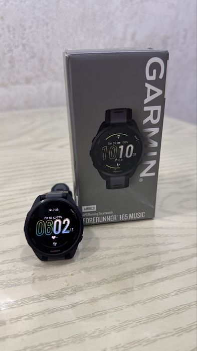 Garmin Forerunner 165 music