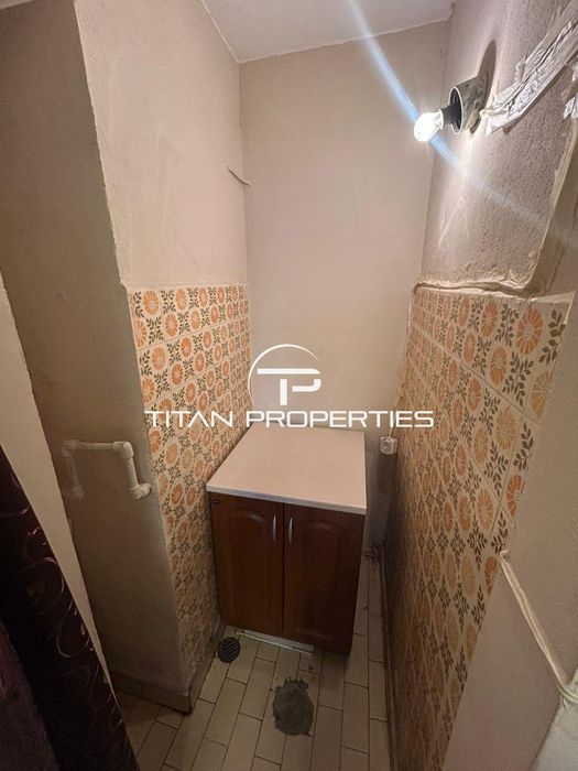 Офис, под наем, Център