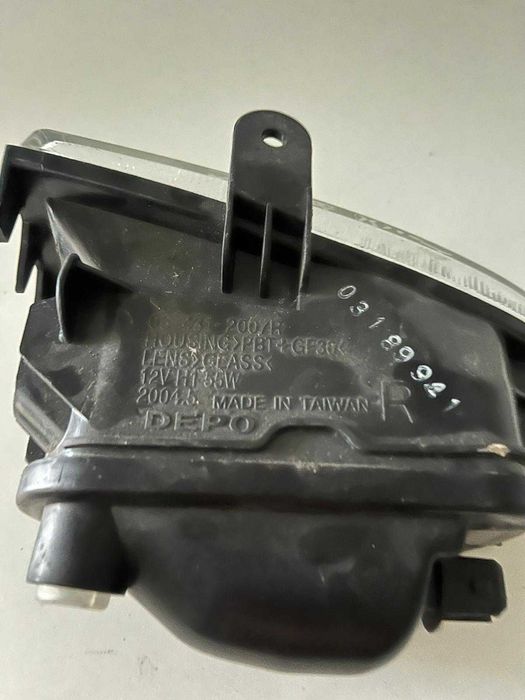 Proiector ceata ford fiesta 2000 2002 dreapta nou