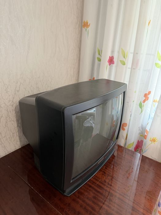 Телевизор Hitachi