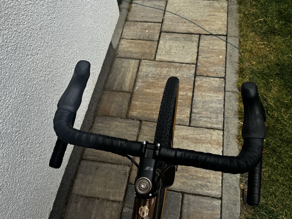 Bicicleta Gravel Kross Esker 2.0