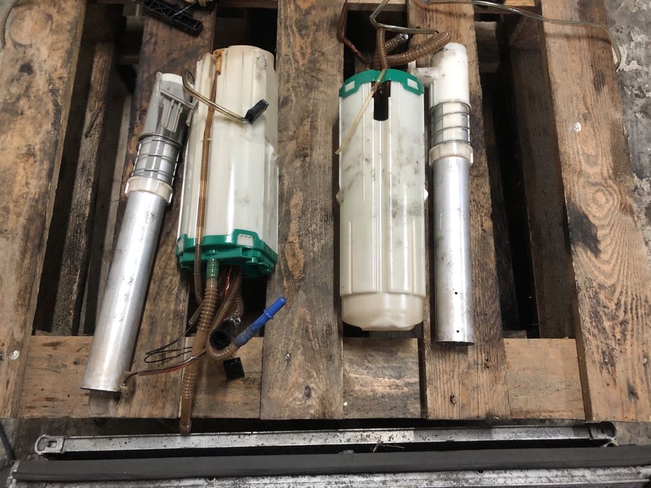 помпа в резервоара Audi A8 d3 4.0 TDI