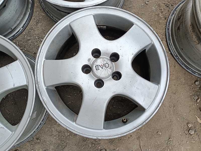 Продам оригинальные легкосплавные диски