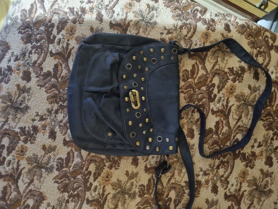 Дамски чанти ,които не  са нови