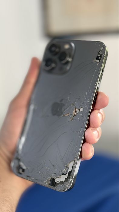 iPhone 13 Pro Max Graphite-Baterie90%-Componente OK