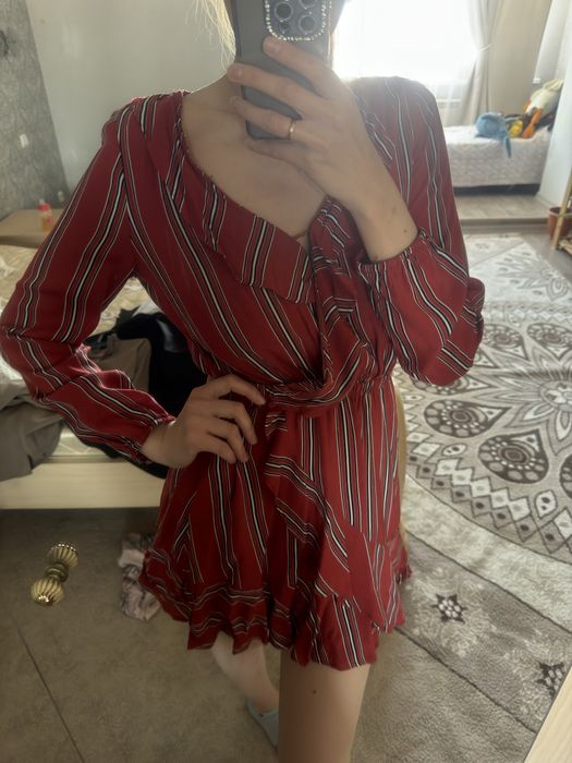 Платье продам