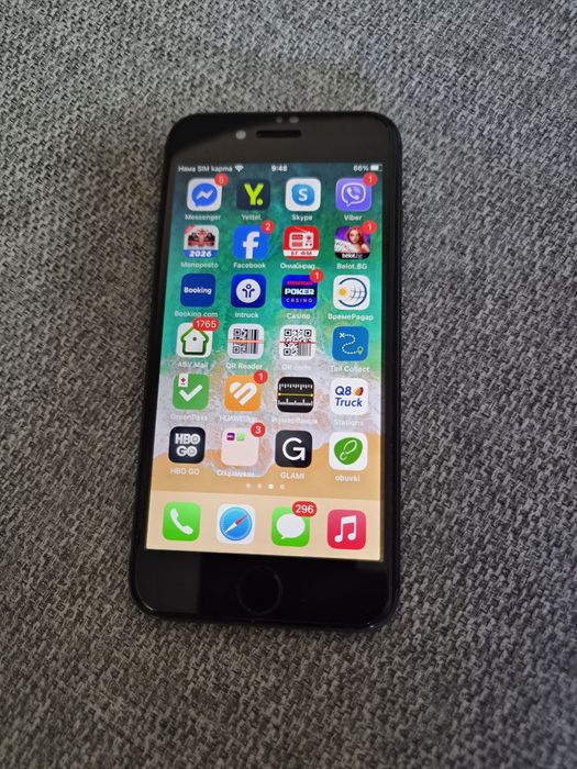 iPhone 8 много запазен